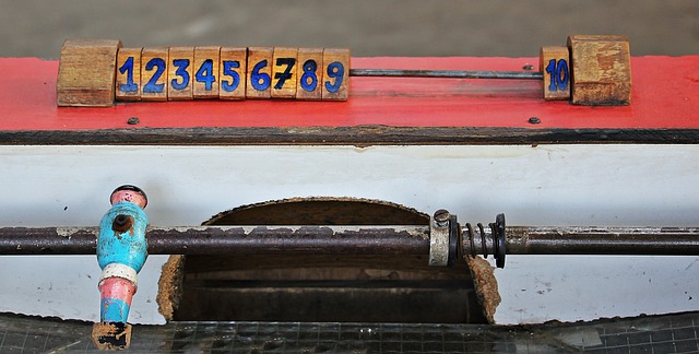 尤其是在中 尤其是在中