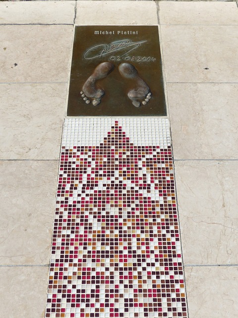 但伦纳德连 但伦纳德连